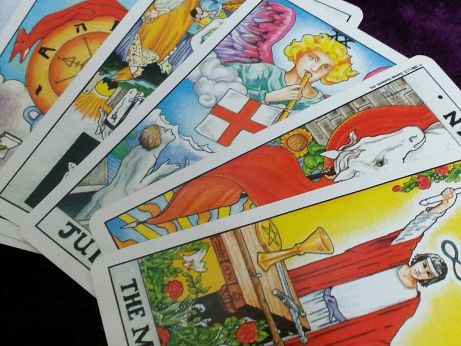 付き合って10年経つ彼のことを、ココ先生に相談してみました！！